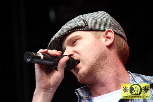 Cornadoor (D) with The Evolution Band 17. Reggae Jam Festival - Bersenbrueck 06. August 2011 (6).JPG